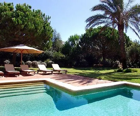 Villa Sleeps 10 Pool Air Con Wifi